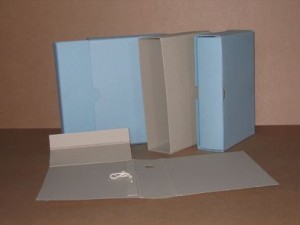 Archive register with wrapping A4 with folding base and 1 band 
